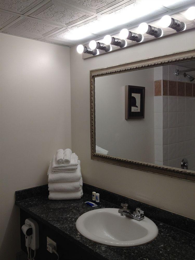 Capital City Center Hotel Victoria Habitación foto